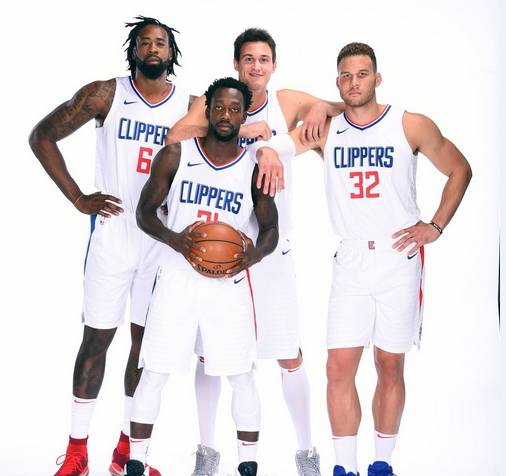 意甲知名评论员：没有莫德里奇和大中锋的米兰，还能算米兰吗？（意甲名嘴发问：缺少莫德里奇与强力中锋的米兰，还能称之为米兰吗？）