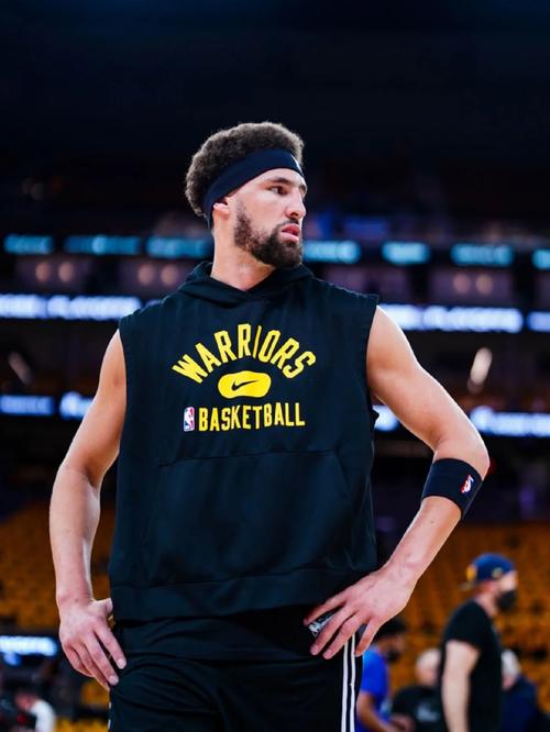 梅西：斯卡洛尼总是充满激情；阿根廷拥有很多非凡的球员（梅西：斯卡洛尼激情四射，阿根廷人才济济）