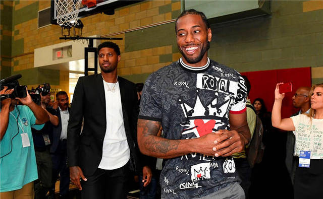 德天空：阿森纳密切关注法鹰左边锋巴霍亚，克勒舍要7000万欧（德国天空体育：阿森纳盯上法鹰左翼巴霍亚，克勒舍标价7000万欧元）